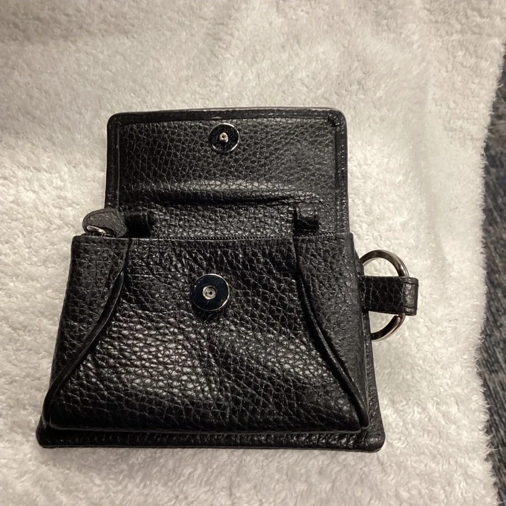 Brighton Black Pebbled Leather Coin Purse Keychain Ornate Silver Gold Hardware